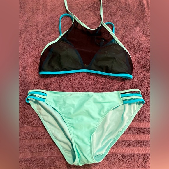 2 set bikini - Picture 1 of 3